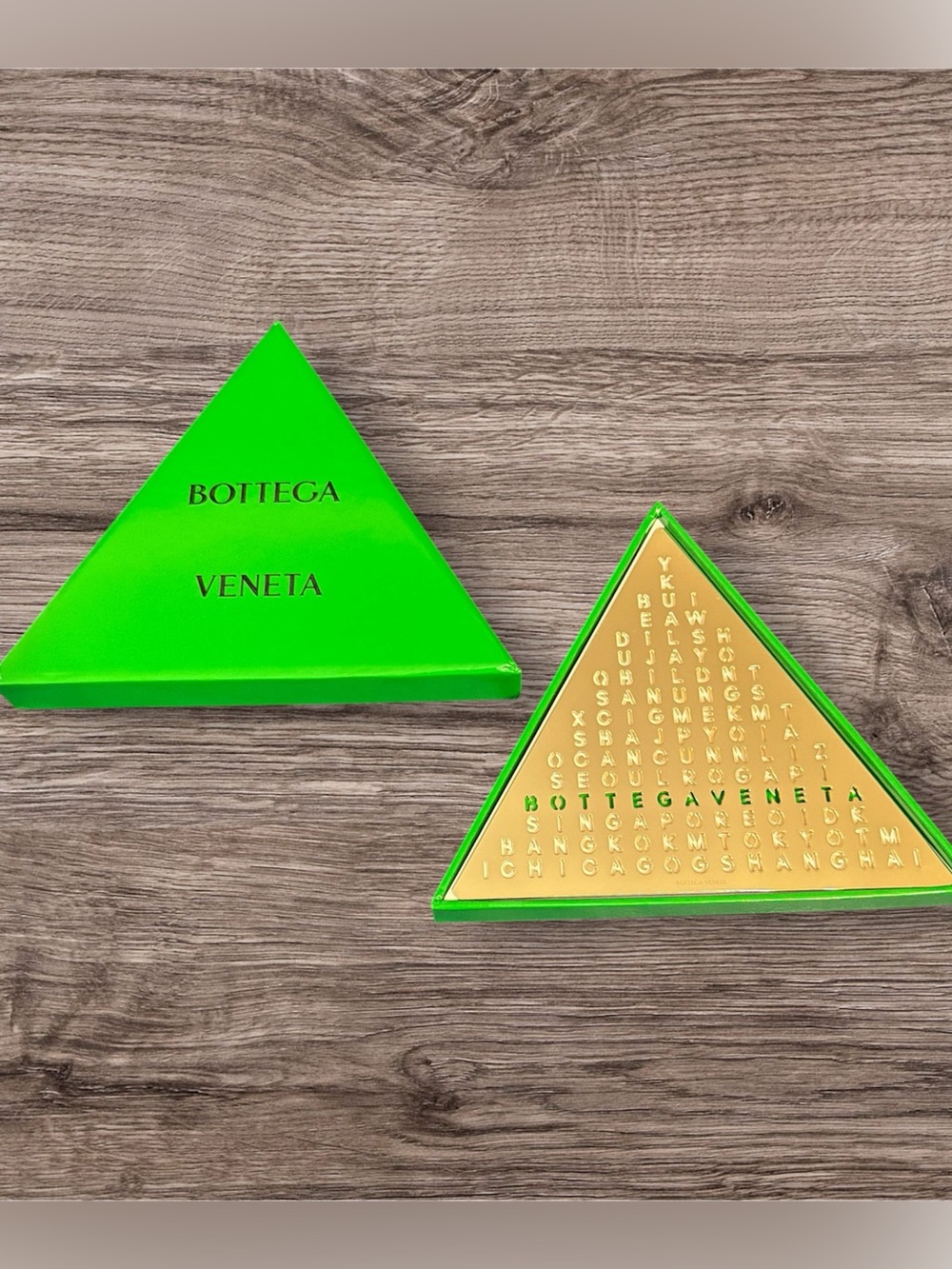 Bottega Venetta Word Pyramid